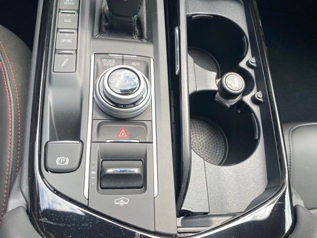 Used 2024 Maserati Levante GT Ultima image 34