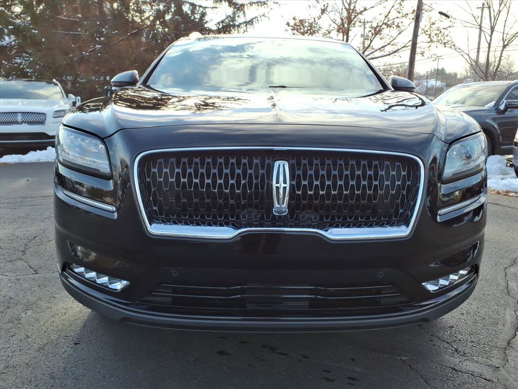 Certified 2023 Lincoln Nautilus Reserve w/ Equipment Group 202A image 2