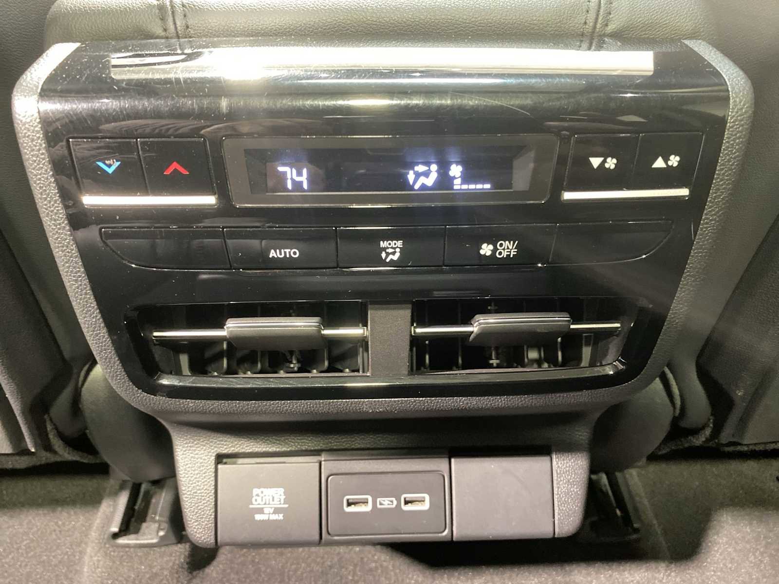 Used 2023 Acura MDX SH-AWD image 25