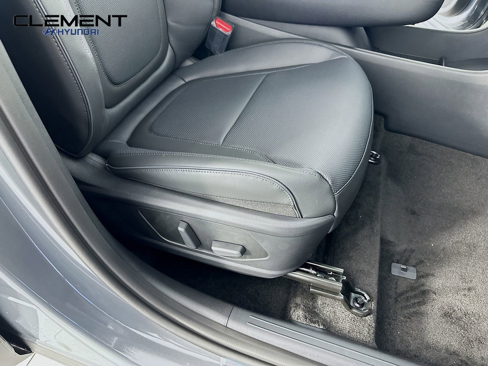 New 2026 Hyundai Tucson Limited image 30