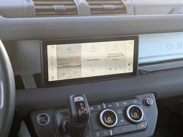 Used 2023 Land Rover Defender 110 S image 15