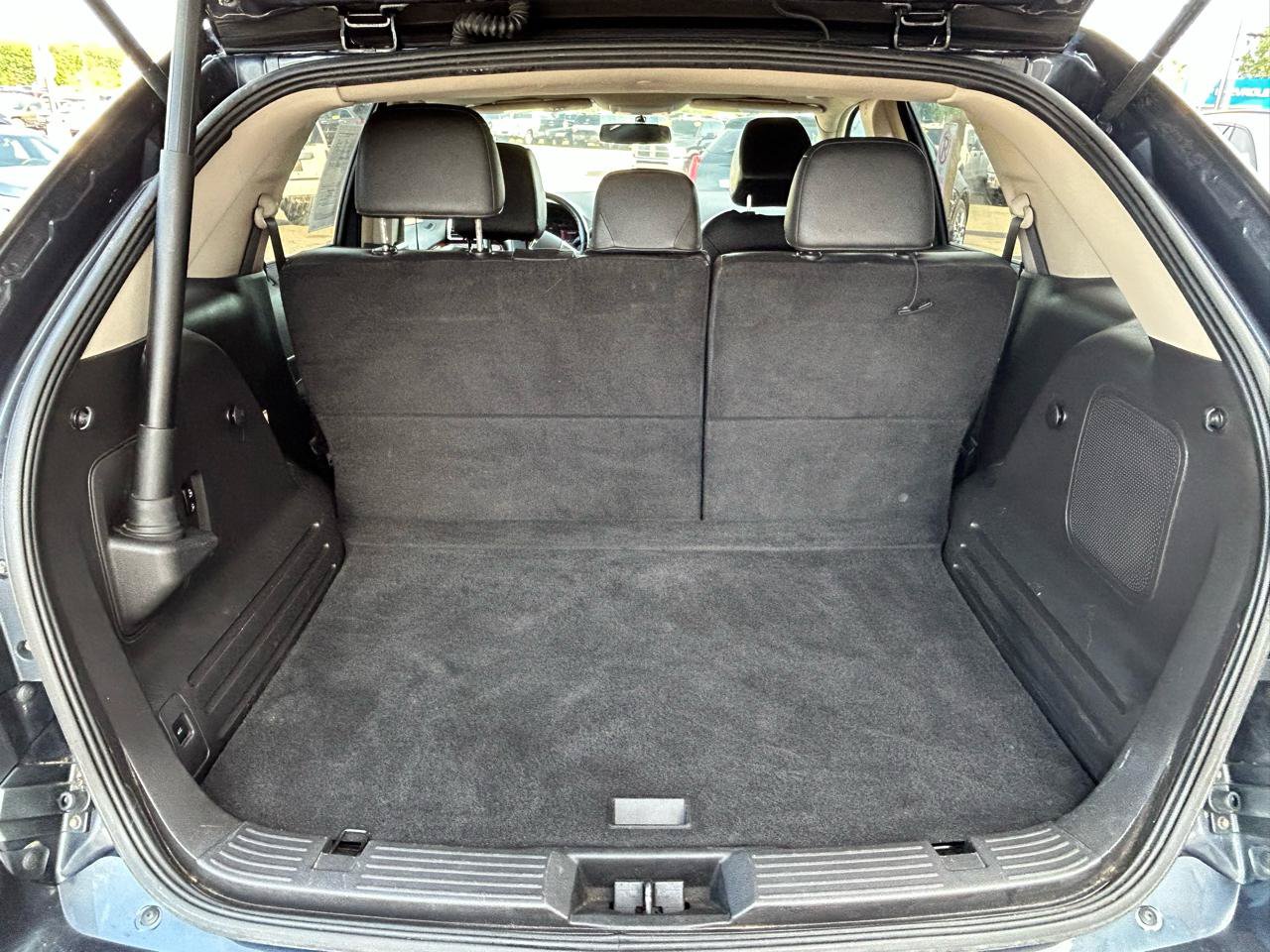 Used 2013 Lincoln MKX AWD image 17