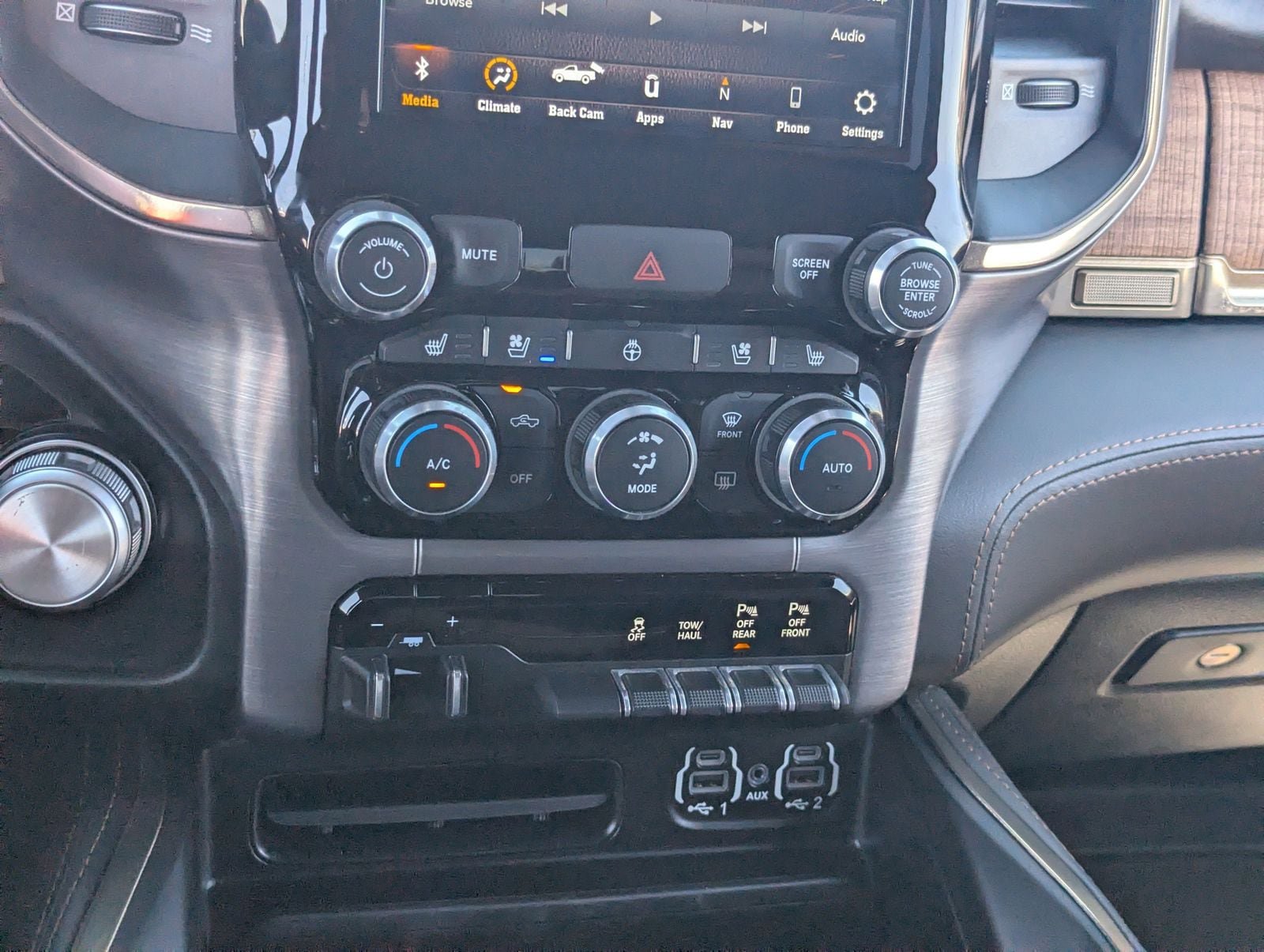 Used 2020 RAM 1500 Limited w/ Trailer Tow Group AWD/4WD image 20