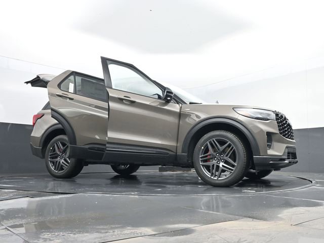 New 2026 Ford Explorer ST-Line w/ ST-Line Street Pack AWD/4WD image 34