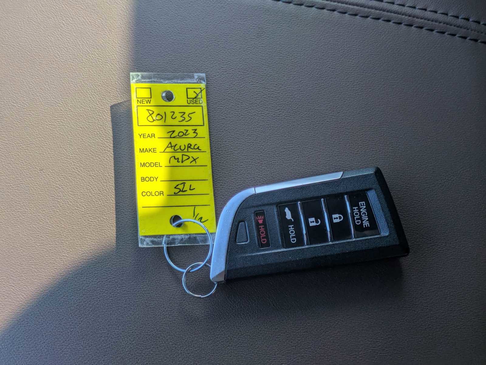 Used 2023 Acura MDX SH-AWD w/ Advance Package image 34