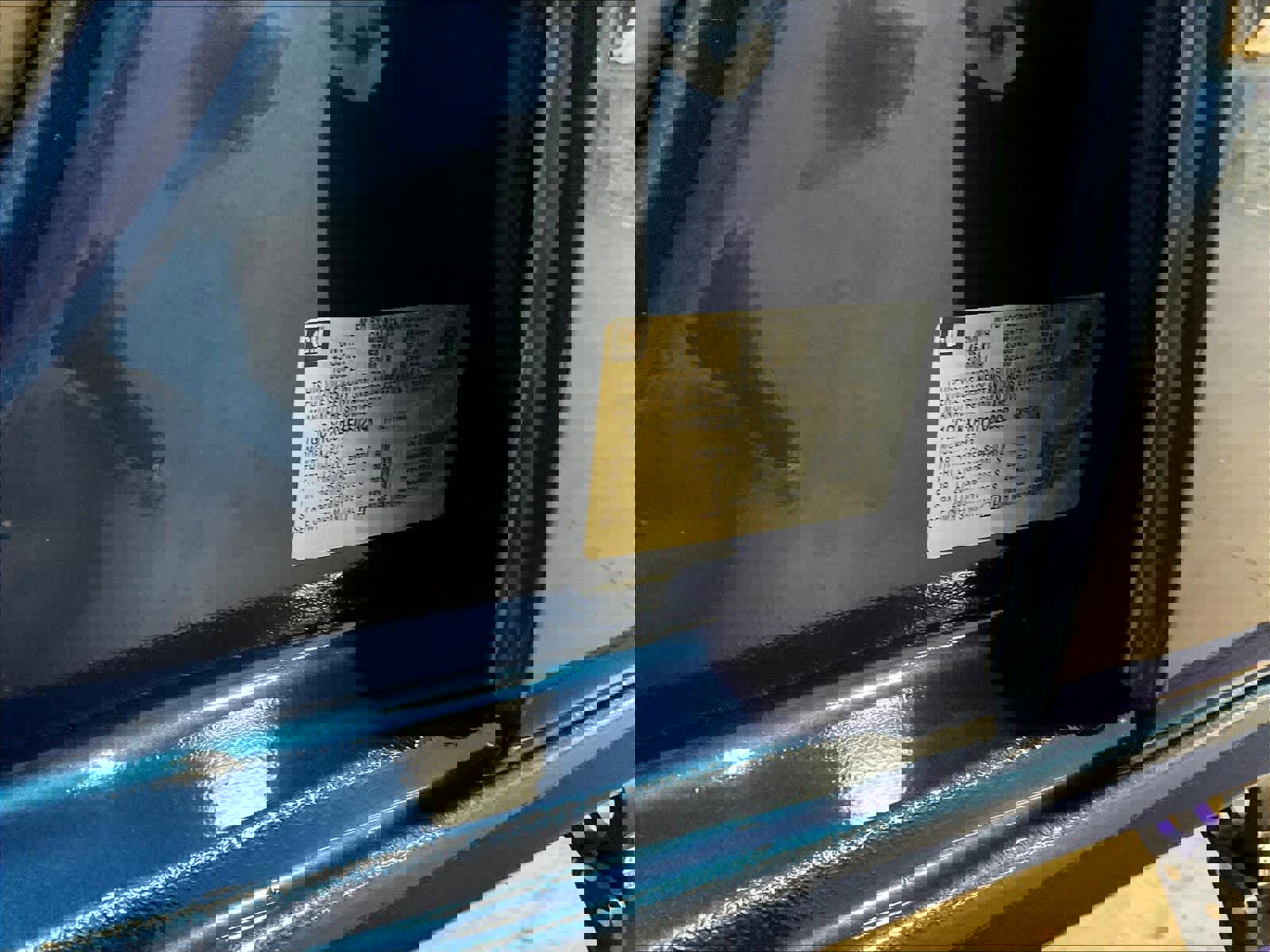 Used 2015 Chevrolet Silverado 2500 High Country w/ Duramax Plus Package image 35