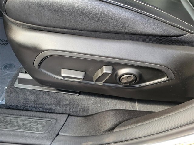 Used 2024 Jeep Grand Cherokee Limited image 22