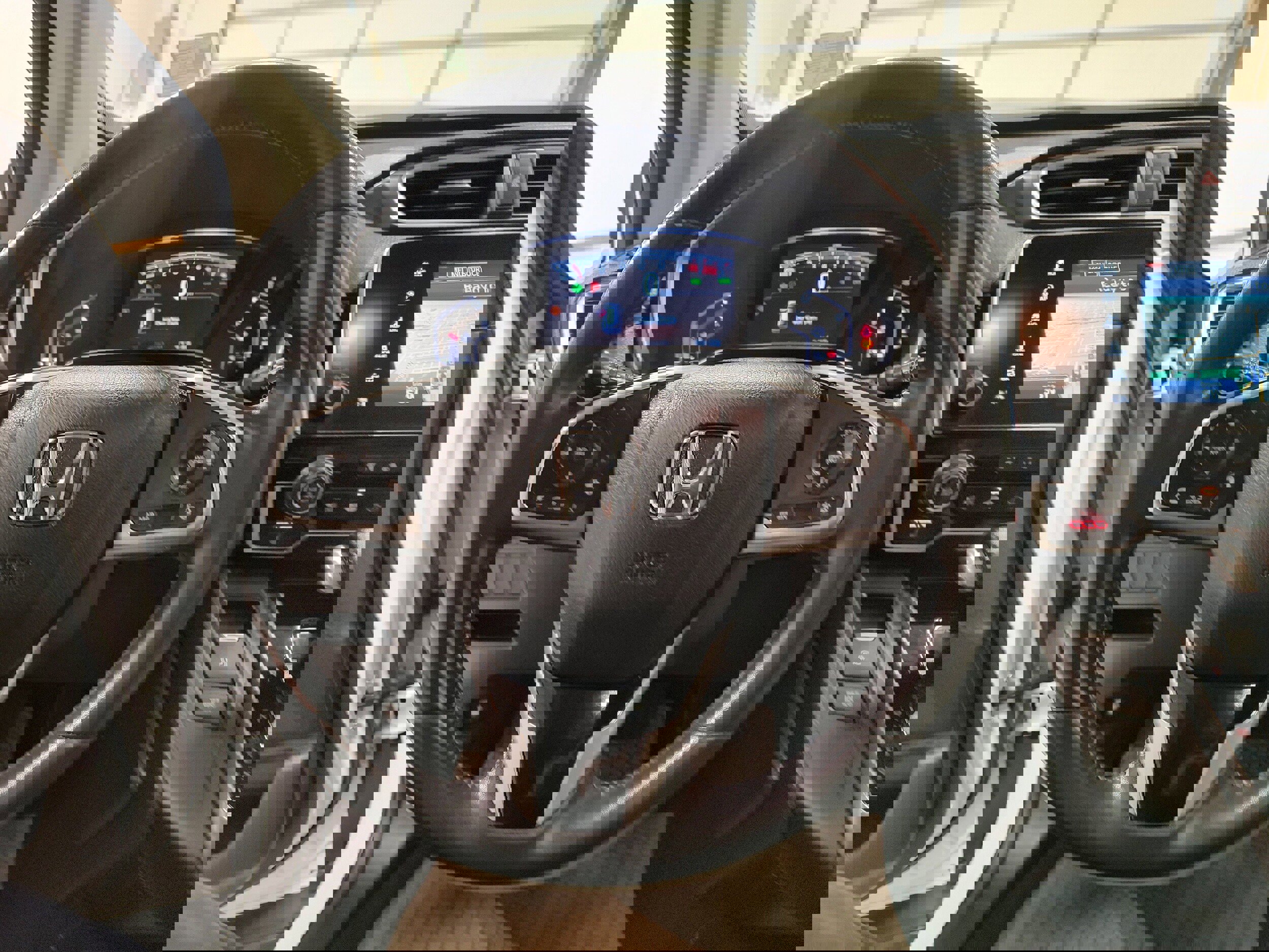 Used 2019 Honda CR-V Touring image 5