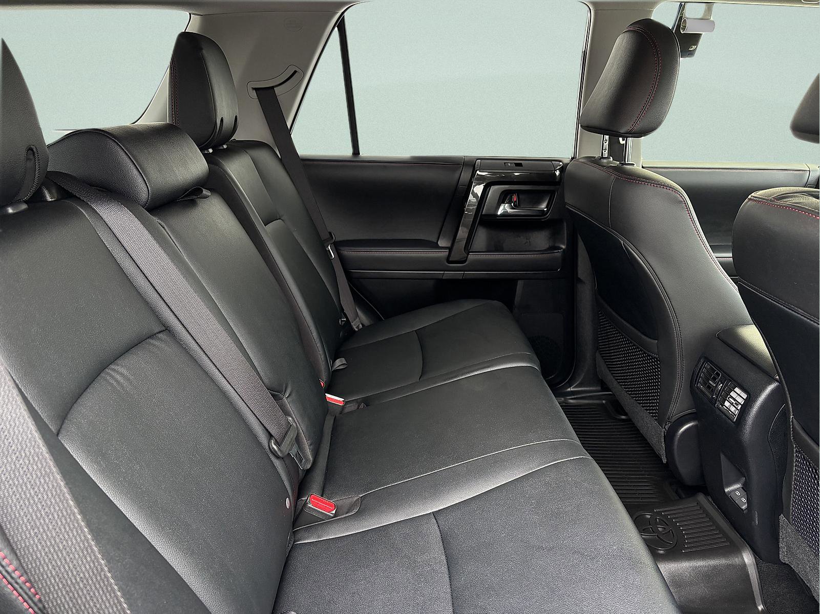 Used 2024 Toyota 4Runner TRD Off-Road Premium w/ Off Road Premium Plus Package image 30