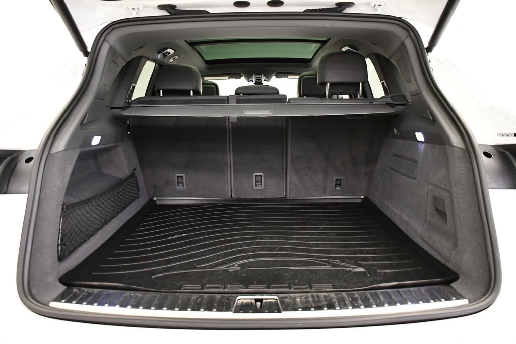 Used 2023 Porsche Cayenne image 57