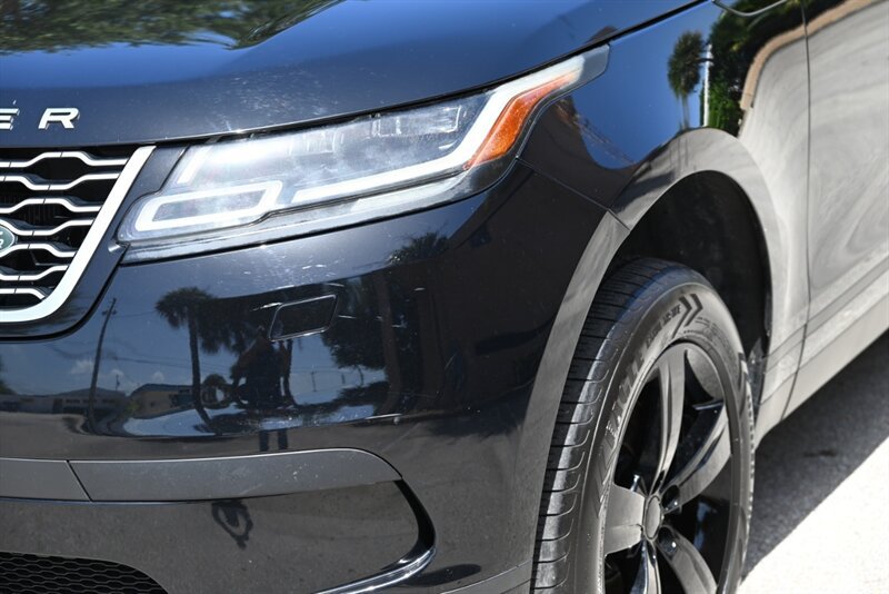 Used 2018 Land Rover Range Rover Velar S AWD/4WD image 8