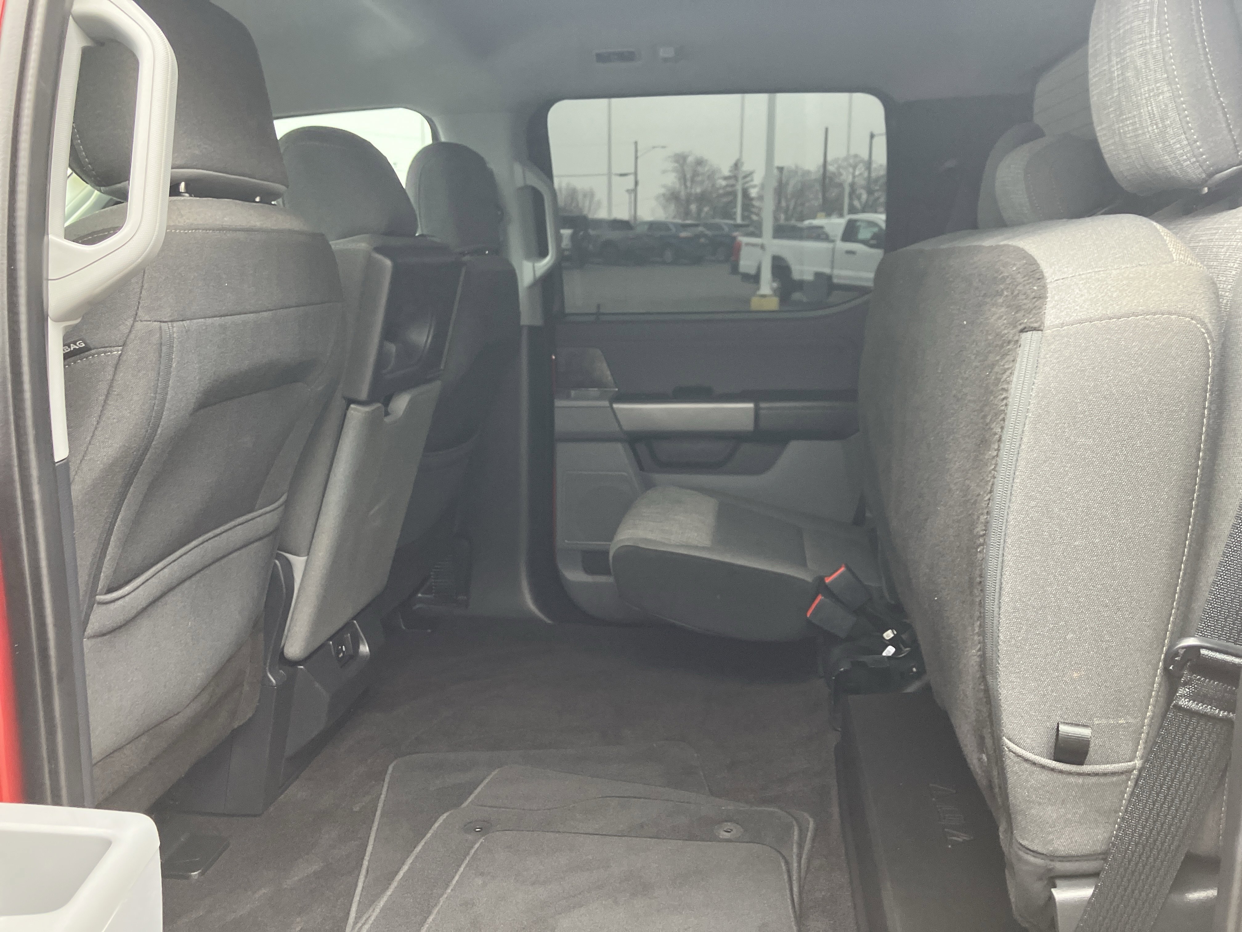 Certified 2021 Ford F150 XLT w/ Equipment Group 302A High image 16