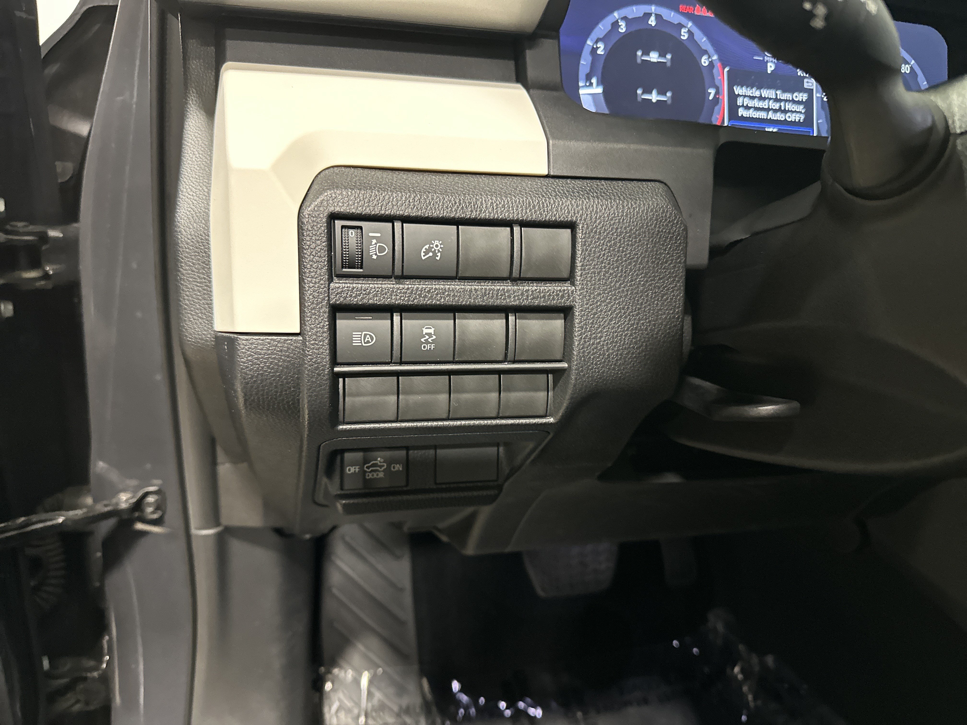 Used 2024 Toyota Tacoma TRD Off-Road AWD/4WD image 36