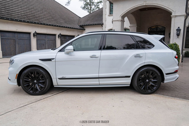 Used 2022 Bentley Bentayga Speed image 3