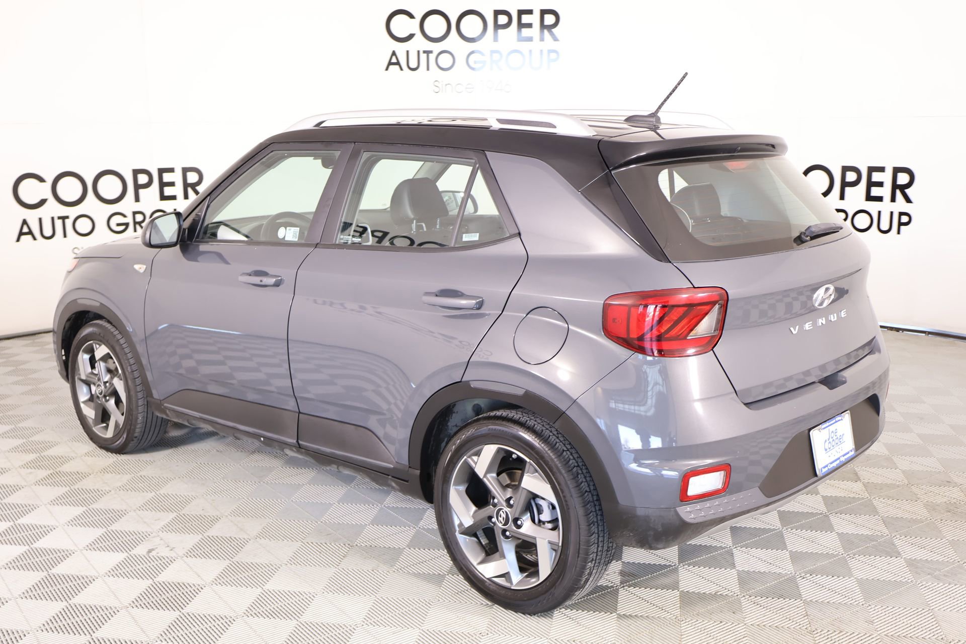 Certified 2025 Hyundai Venue Limited image 23