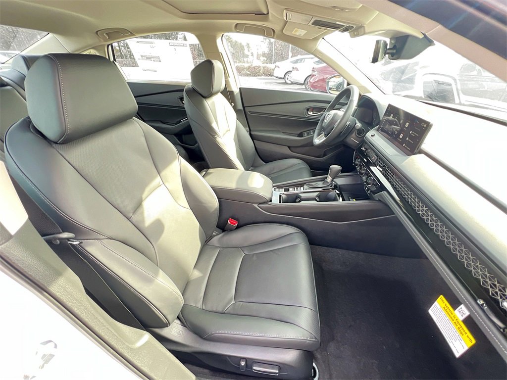 New 2025 Honda Accord Touring image 30