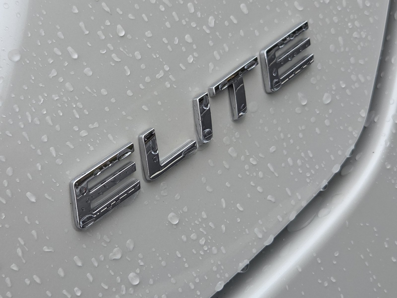 Used 2024 Honda Pilot Elite image 18
