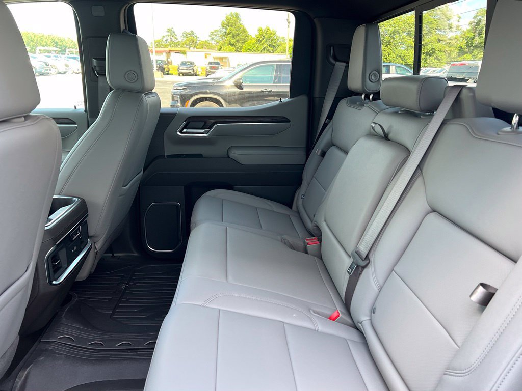 New 2026 GMC Sierra 1500 SLT w/ SLT Premium Plus Package AWD/4WD image 13