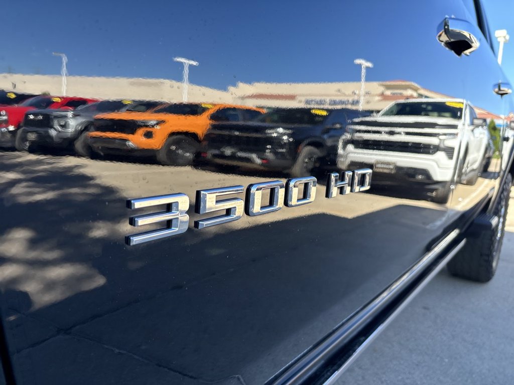Used 2023 Chevrolet Silverado 3500 High Country AWD/4WD image 32