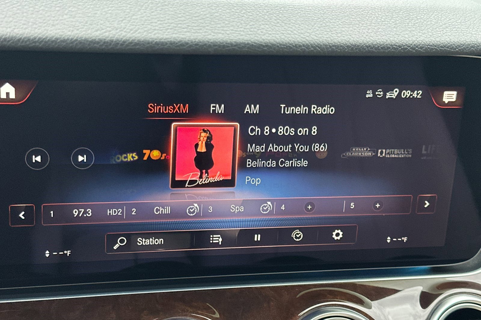 Used 2022 Mercedes-Benz E 350 Sedan image 23