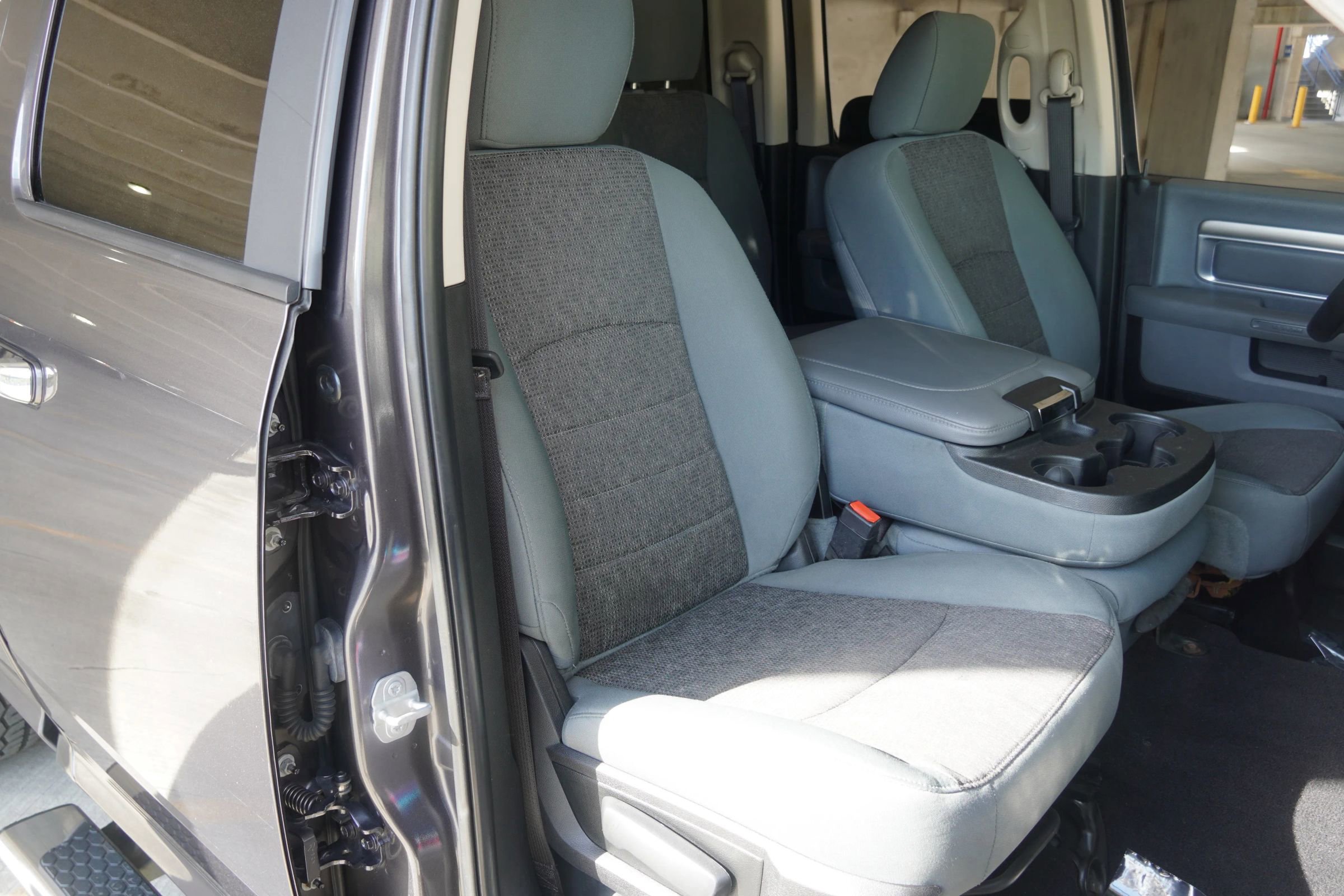 Used 2017 RAM 1500 Big Horn AWD/4WD image 17