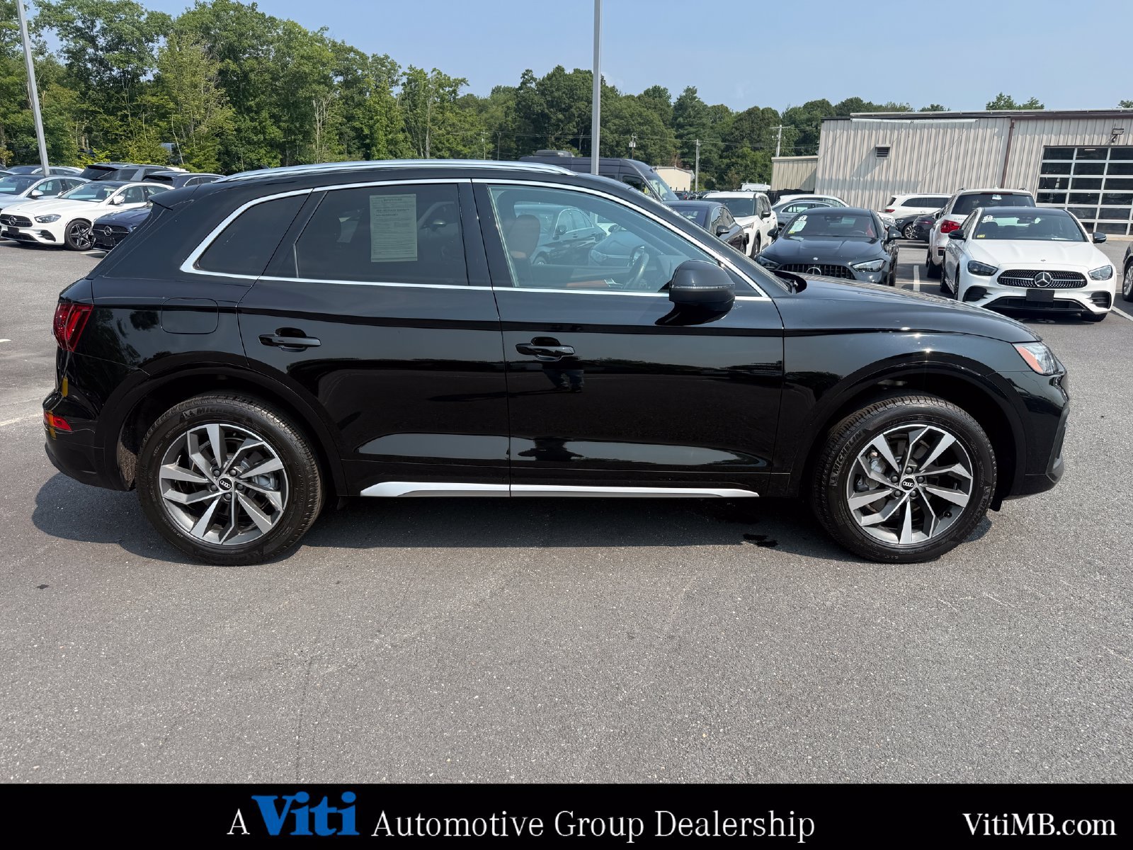 Used 2021 Audi Q5 2.0T Premium Plus w/ Premium Plus Package AWD/4WD image 9