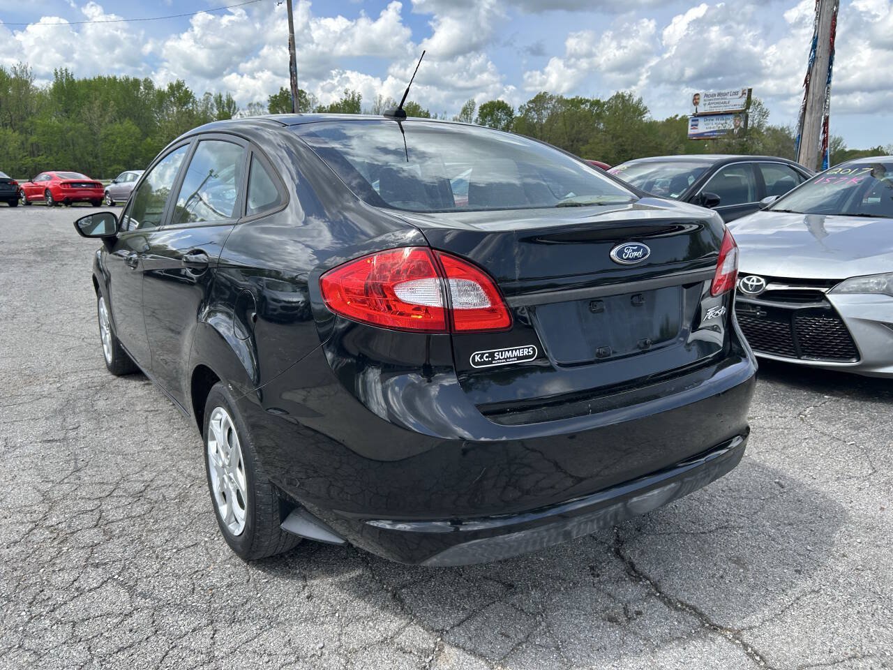 Used 2012 Ford Fiesta S FWD image 4