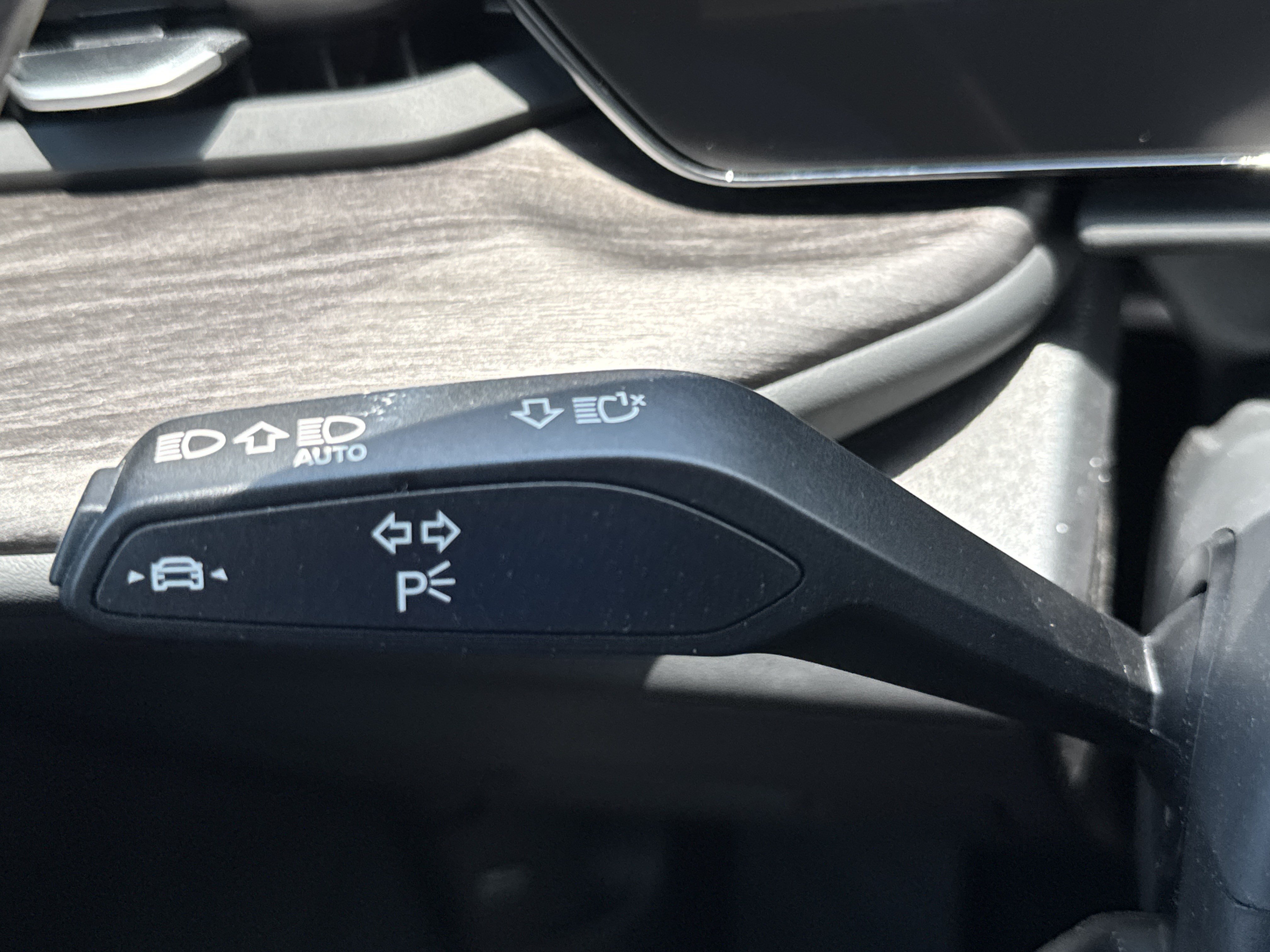 Certified 2025 Audi Q5 Premium AWD/4WD image 12