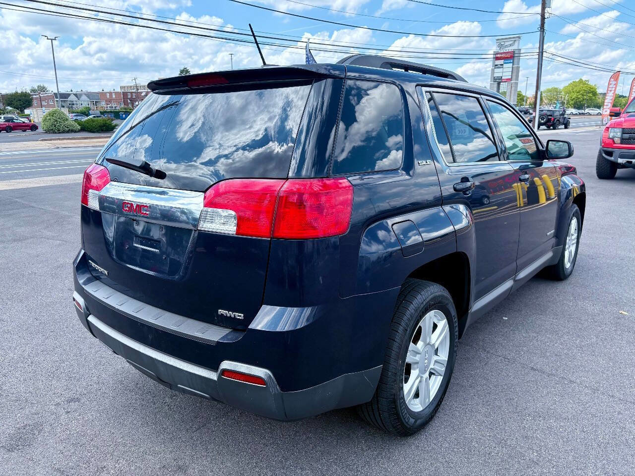 Used 2015 GMC Terrain SLE w/ Convenience Package image 6