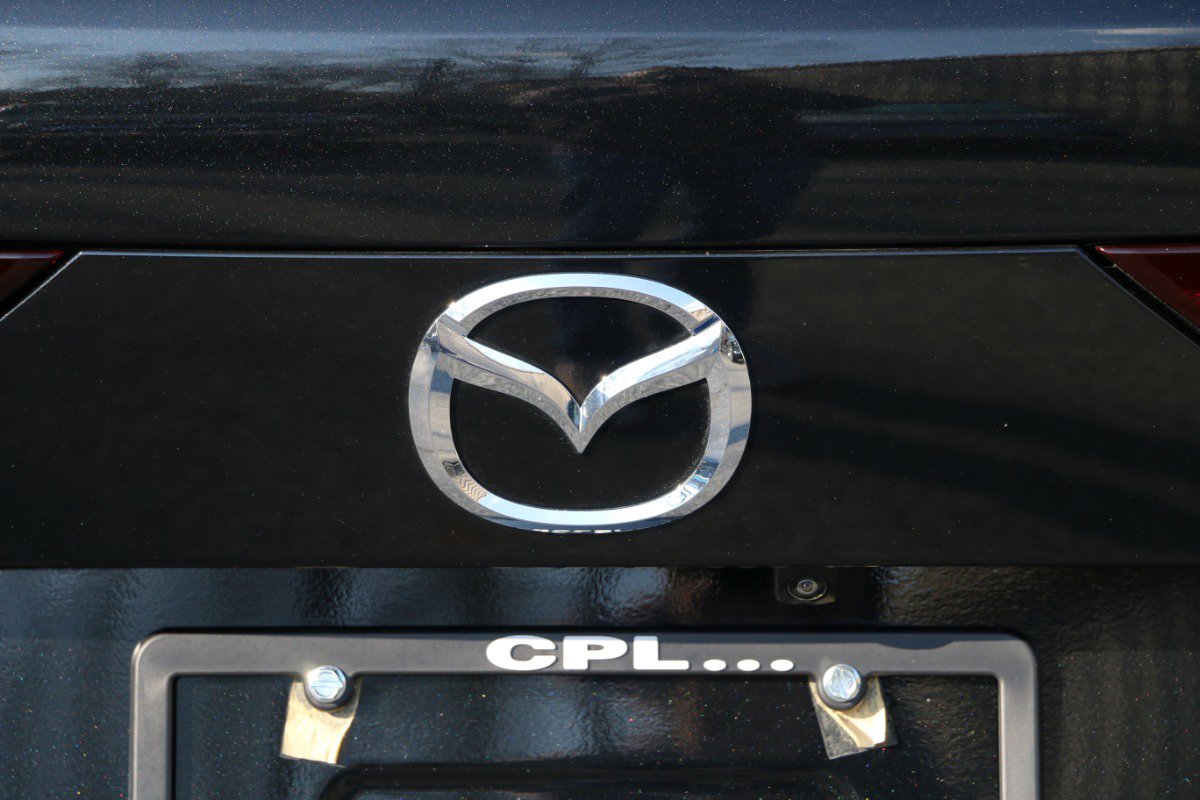 Used 2025 MAZDA CX-90 Plug-In Hybrid w/ Preferred image 5