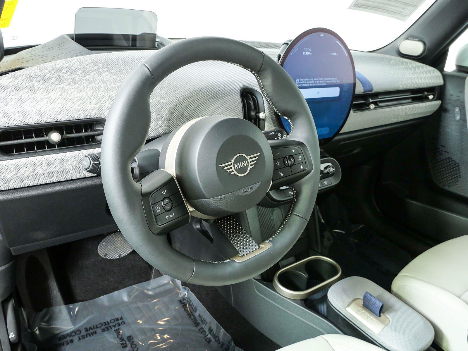 Used 2025 MINI Cooper S FWD image 4