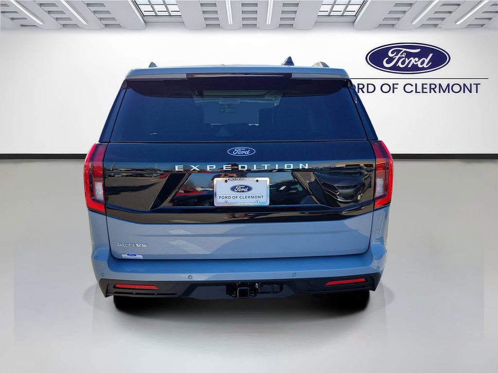 New 2026 Ford Expedition Active image 4