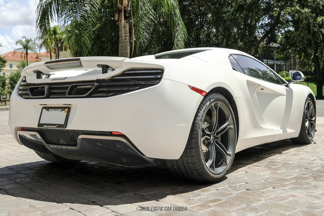 Used 2014 McLaren MP4-12C Spider RWD image 16