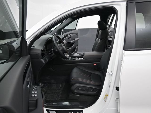 New 2025 Honda Pilot TrailSport image 26
