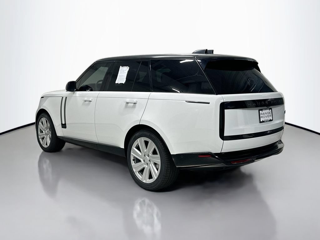 Certified 2023 Land Rover Range Rover SE AWD/4WD image 3