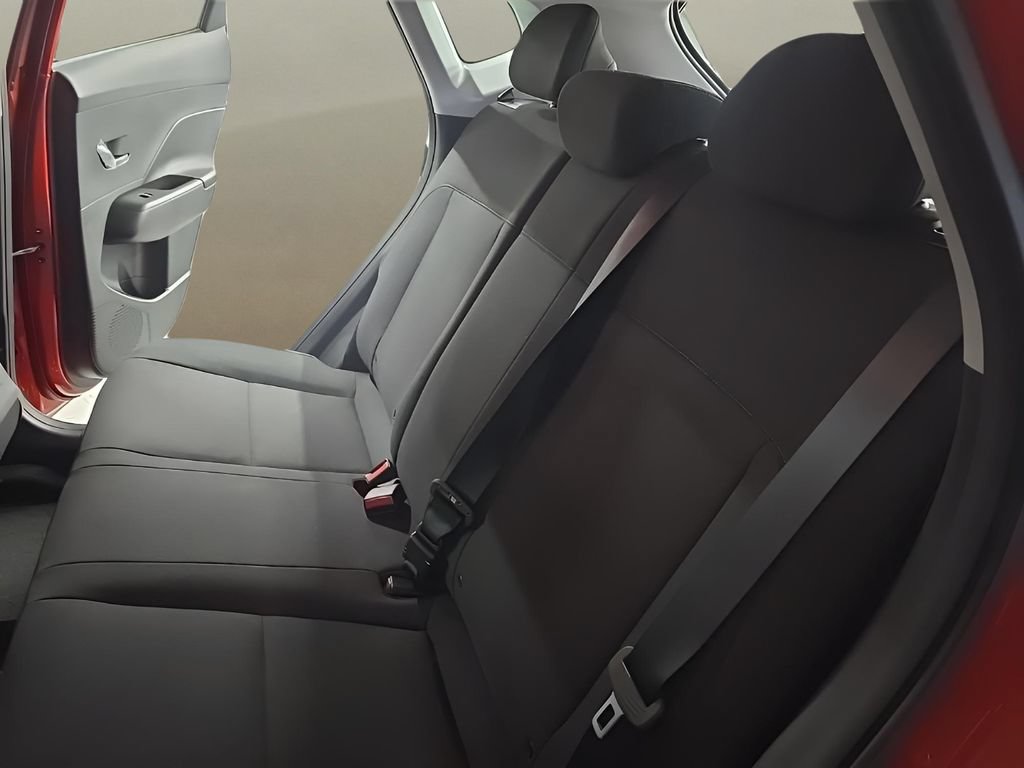 Certified 2026 Hyundai Kona SE AWD/4WD image 15