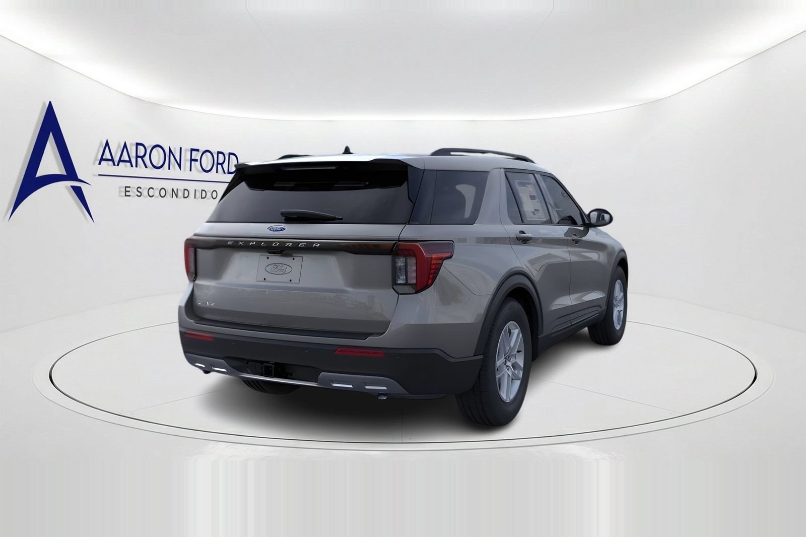 New 2026 Ford Explorer Active w/ Active Comfort Package RWD image 9
