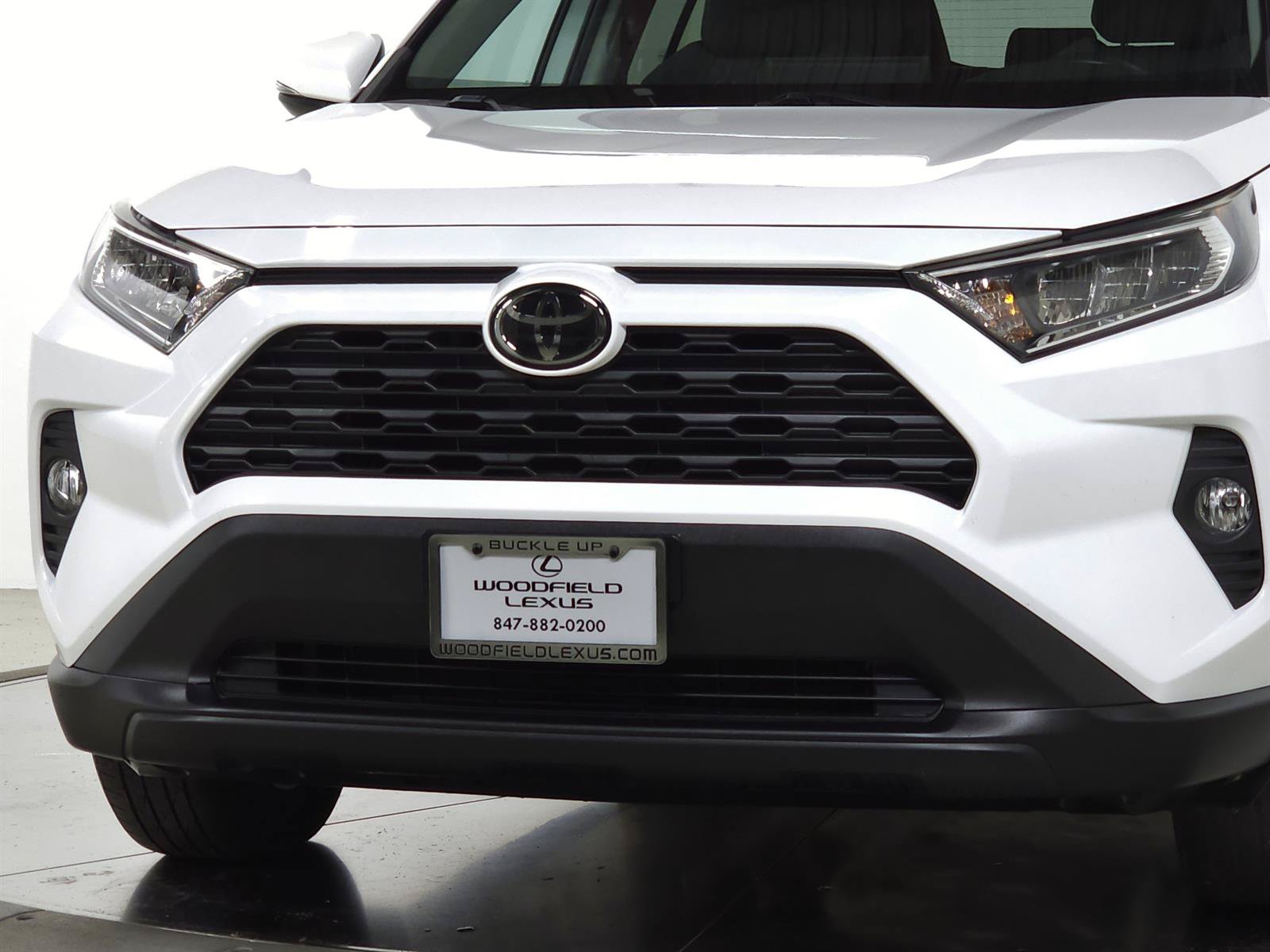 Used 2020 Toyota RAV4 XLE w/ XLE Grade Weather Package AWD/4WD image 3