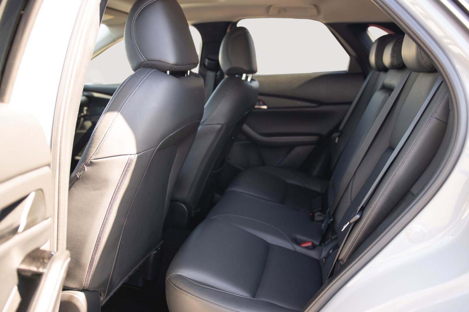 Used 2025 MAZDA CX-30 AWD 2.5 S w/ Preferred Package image 12