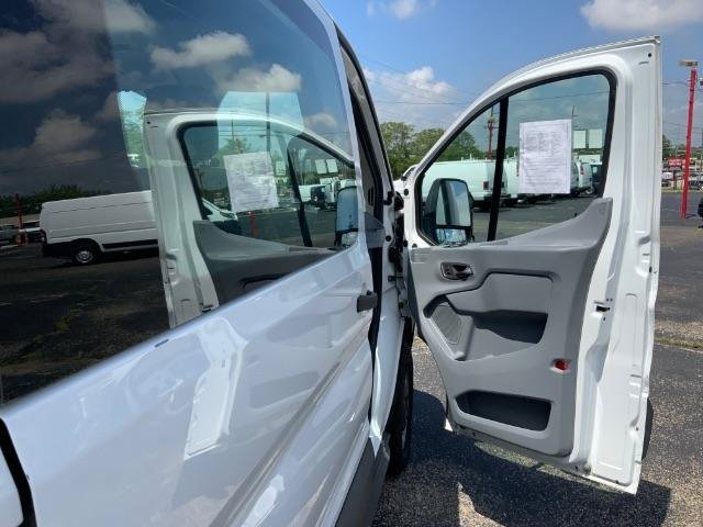 Used 2017 Ford Transit 150 148 Low Roof RWD image 22