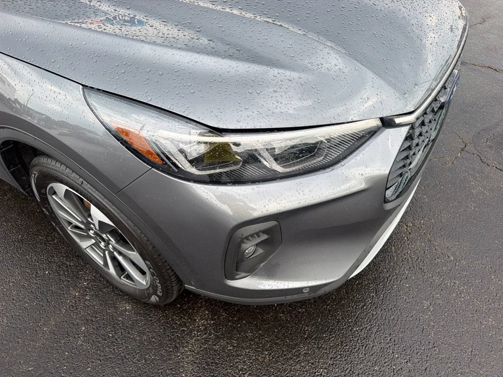 Used 2024 Ford Escape Platinum AWD/4WD image 14
