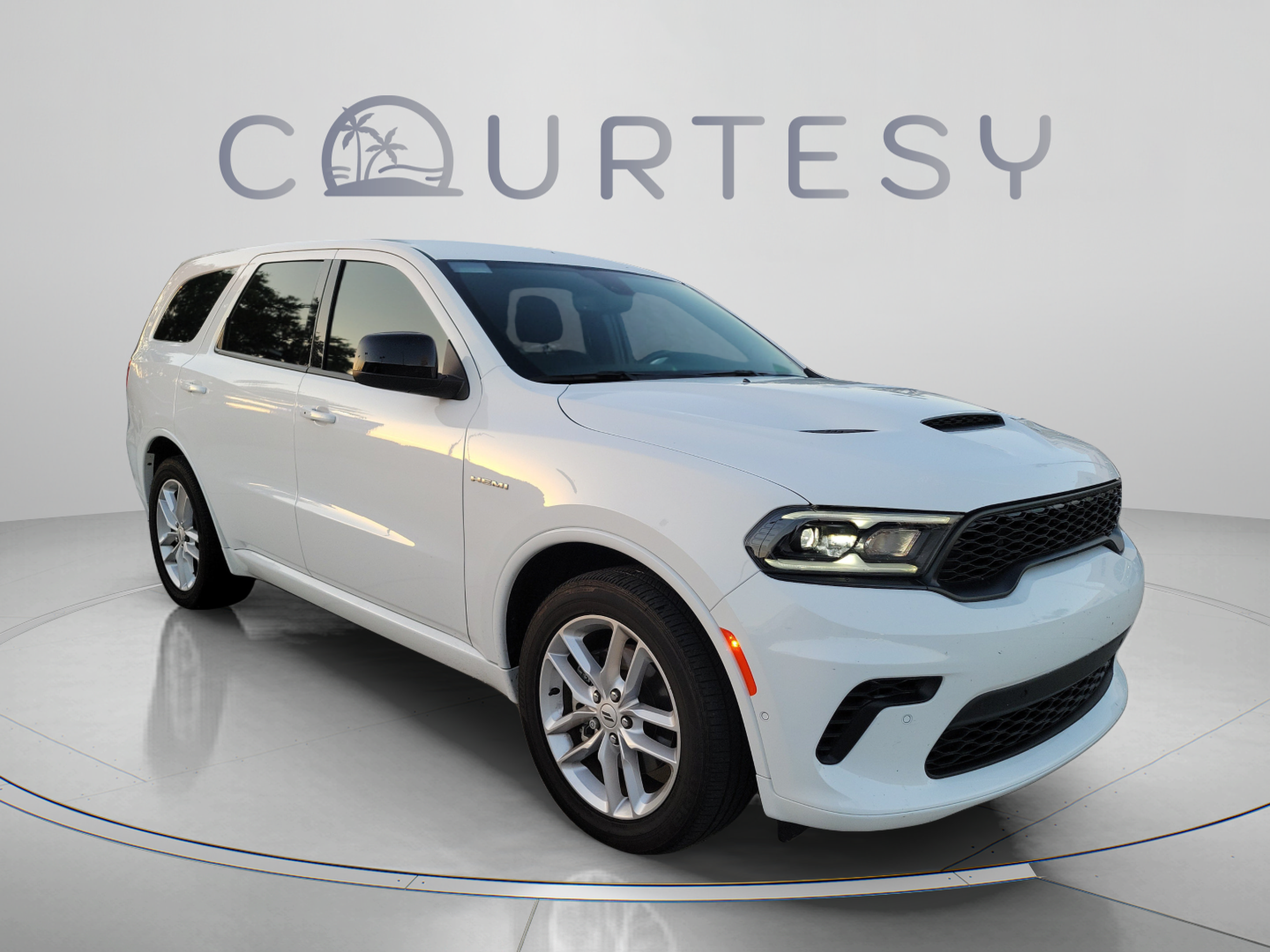 Certified 2025 Dodge Durango R/T AWD/4WD image 4