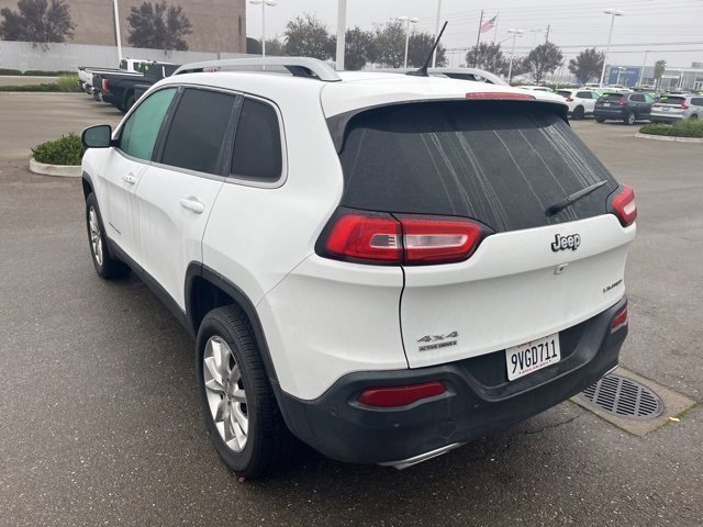 Used 2015 Jeep Cherokee Limited w/ Luxury Group image 7
