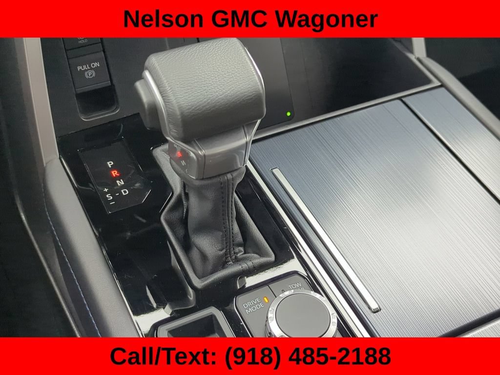 Used 2025 Toyota Tundra Platinum AWD/4WD image 34