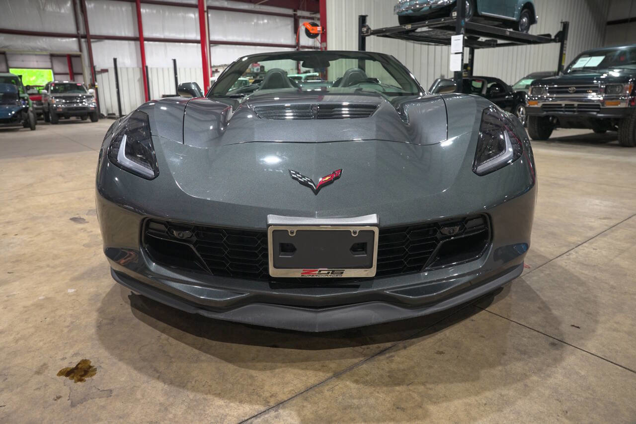 Used 2017 Chevrolet Corvette Z06 RWD image 13