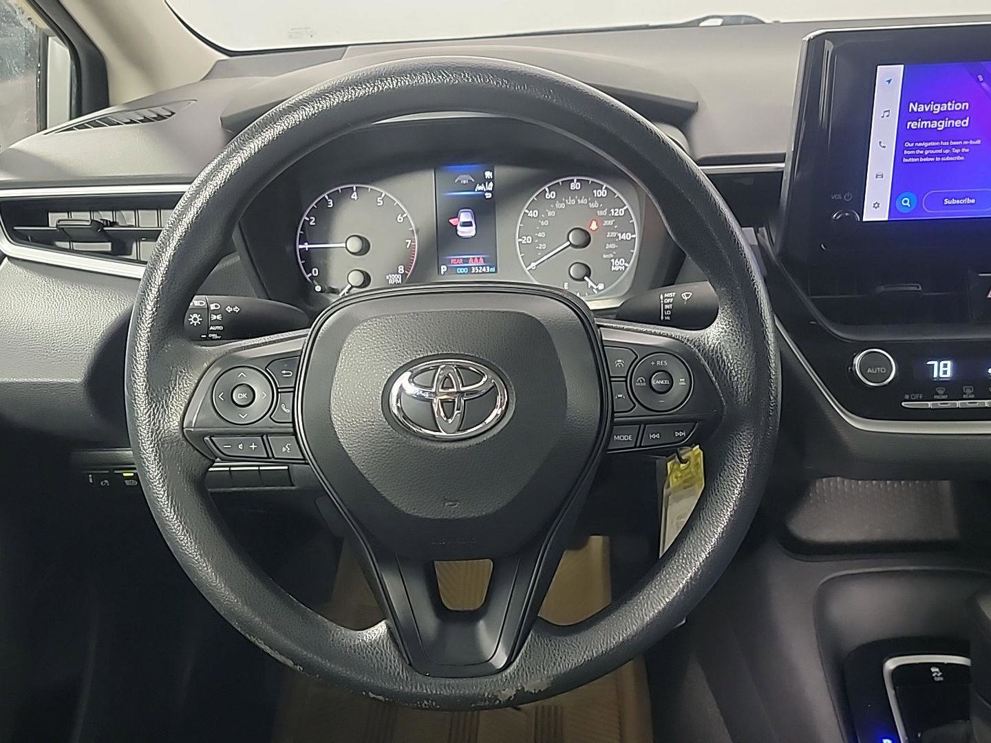 Used 2023 Toyota Corolla LE image 22