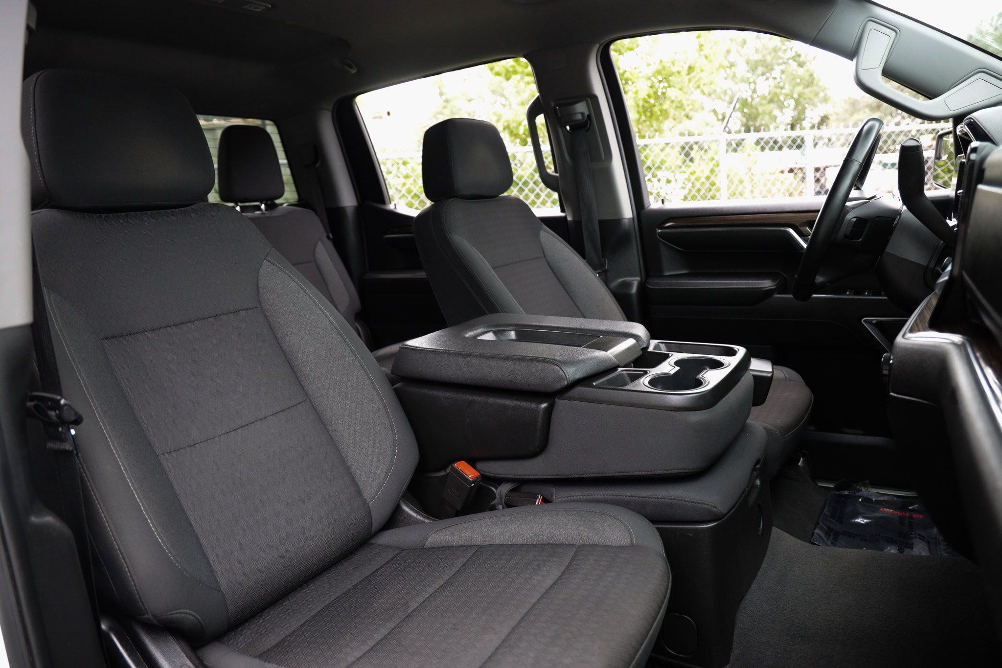 Used 2024 Chevrolet Silverado 1500 LT w/ Protection Package RWD image 23