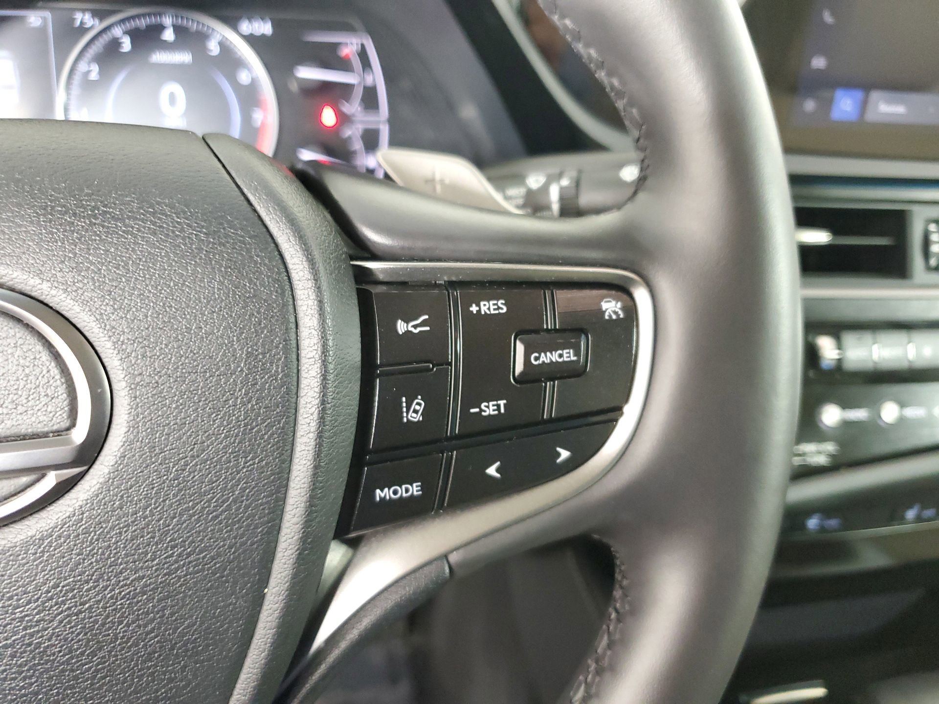 Used 2023 Lexus ES 350 w/ Premium Package image 31