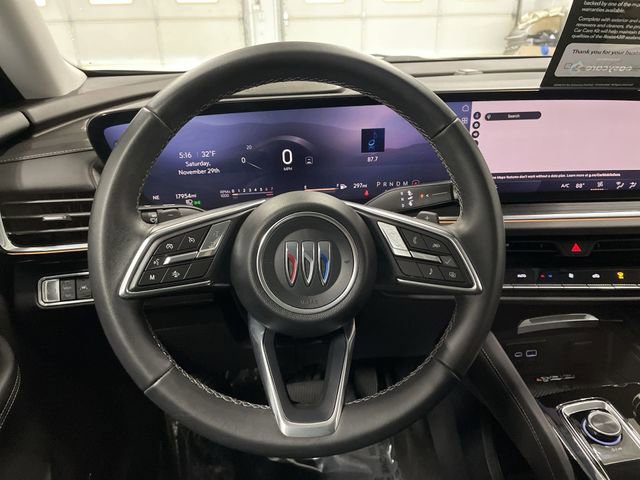 Certified 2025 Buick Envision Preferred image 27