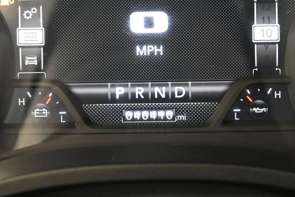 Used 2024 RAM 1500 Laramie RWD image 30
